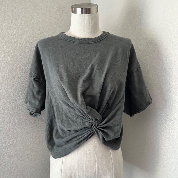 Free People Beach Crop Shirt Pullover Front Twist Raw Edge Cotton Gray M - Picture 1 of 9